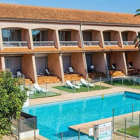 Отель Noemys Toulon - Restaurant Avec Piscine