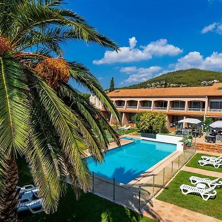 Noemys Toulon - Restaurant Avec Piscine 3* Ла-Валетт-дю-Вар