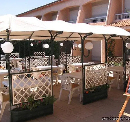 Noemys Toulon - Restaurant Avec Piscine 3* Ла-Валетт-дю-Вар