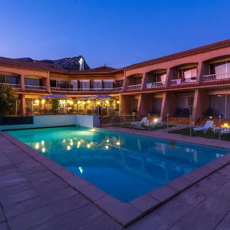 Noemys Toulon - Restaurant Avec Piscine Отель